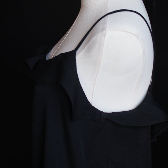 Old Navy |  Ruffle Trim Crepe Cami - Picture 4 of 6